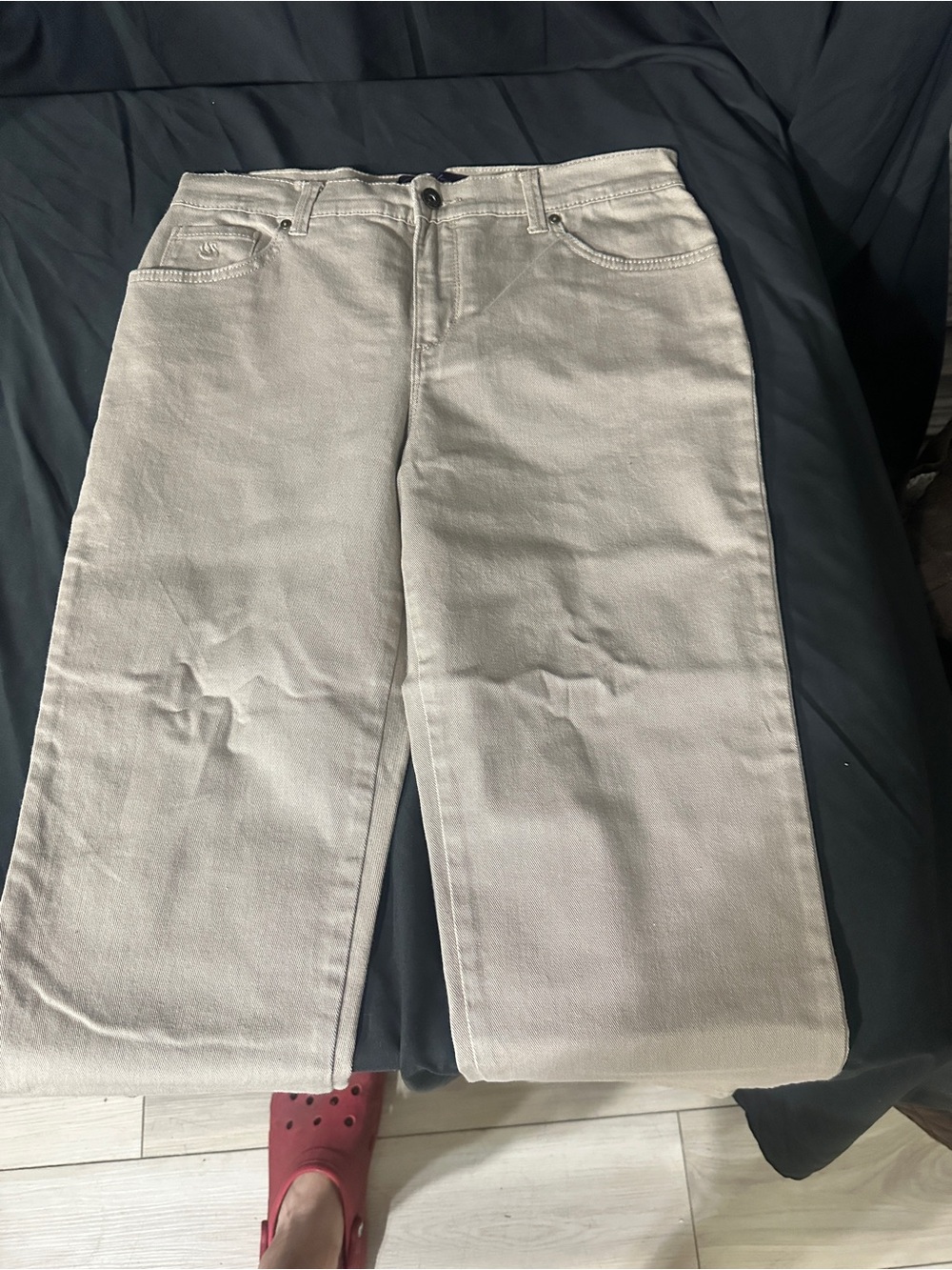 Ladies Straight-Leg Jeans in Light Beige-Gloria Vanderbilt Amanda size 8-#627